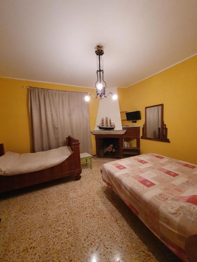 B&B Calecatine Rocca di Botte Bagian luar foto