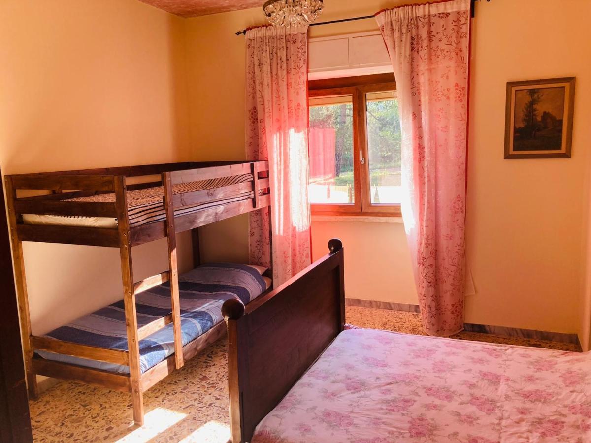 B&B Calecatine Rocca di Botte Bagian luar foto